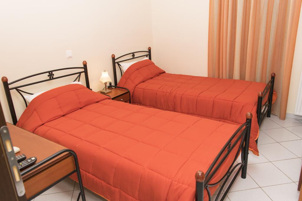 Sofia Gythio Room photo